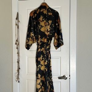 Floral Neutral Kimono